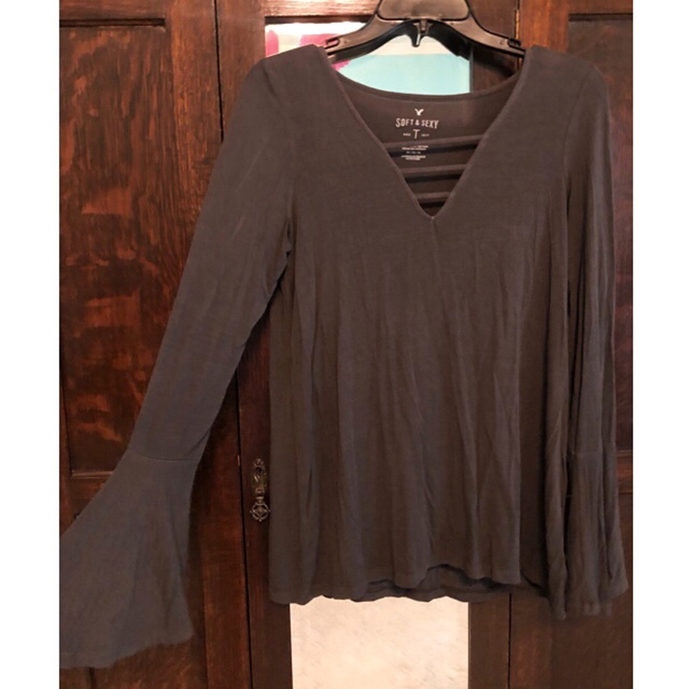 American Eagle Soft & Sexy long sleeve top